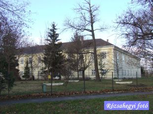 Pázmánd Coburg-Lyka kastély Pázmánd Coburg-Lyka kastély