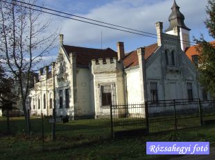Tordas Sajnovics kastély Tordas Sajnovics kastély