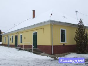 Bakonybánk Bezerédj kúria