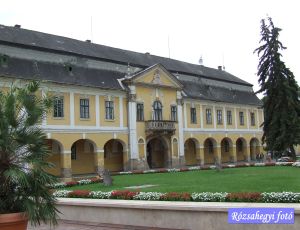 Esztergom Bottyán palota Esztergom Bottyán palota