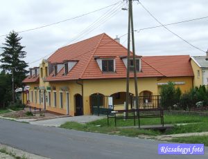 Lábatlan Reviczky kúria Lábatlan Reviczky kúria