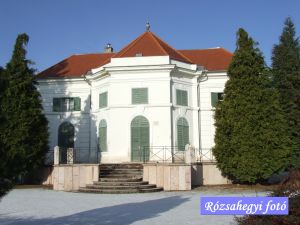 Tata Esterházy nyárikastély Tata Esterházy nyárikastély