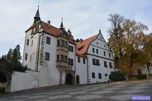 Benešov nad Ploučnicí Alsó kastély