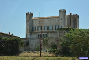 Douzens Douzens kastély