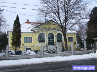 Enese Kesserû kúria Enese Kesserû kúria