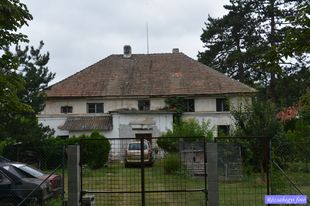 Újrónafő-Császárrét Intézői lak Újrónafő-Császárrét Intézői lak