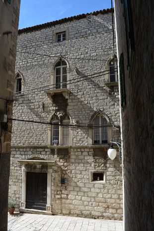 Sibenik/Šibenik gótikus palota