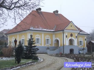 Legénd Nyáry kastély Legénd Nyáry kastély