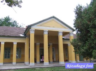 Abony Kostyán kúria Abony Kostyán kúria