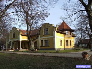 Dánszentmiklós Ugodi kastély Dánszentmiklós Ugodi kastély