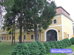 Balatonkeresztúr Festetics kastély Balatonkeresztúr Festetics kastély