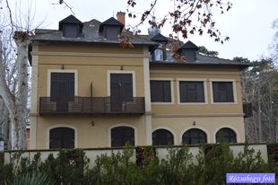 Siófok Batthyány téri villa Siófok Batthyány téri villa