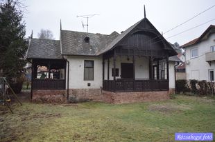 Balatonalmádi Martinovics utcai villa Balatonalmádi Martinovics utcai villa